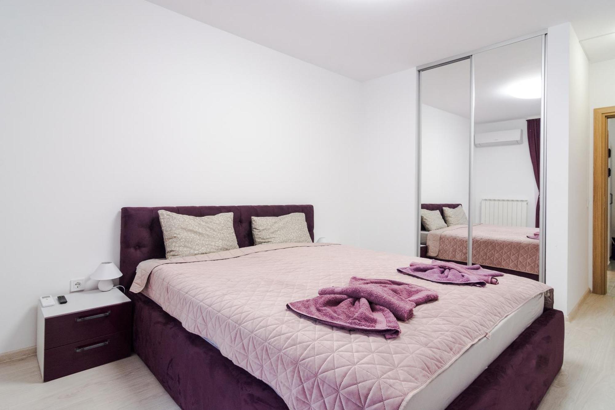 Paris Luxury Top Centre 2Bdr Apt W Work Desk And Wifi Near Nevsky Cathedral ソフィア エクステリア 写真