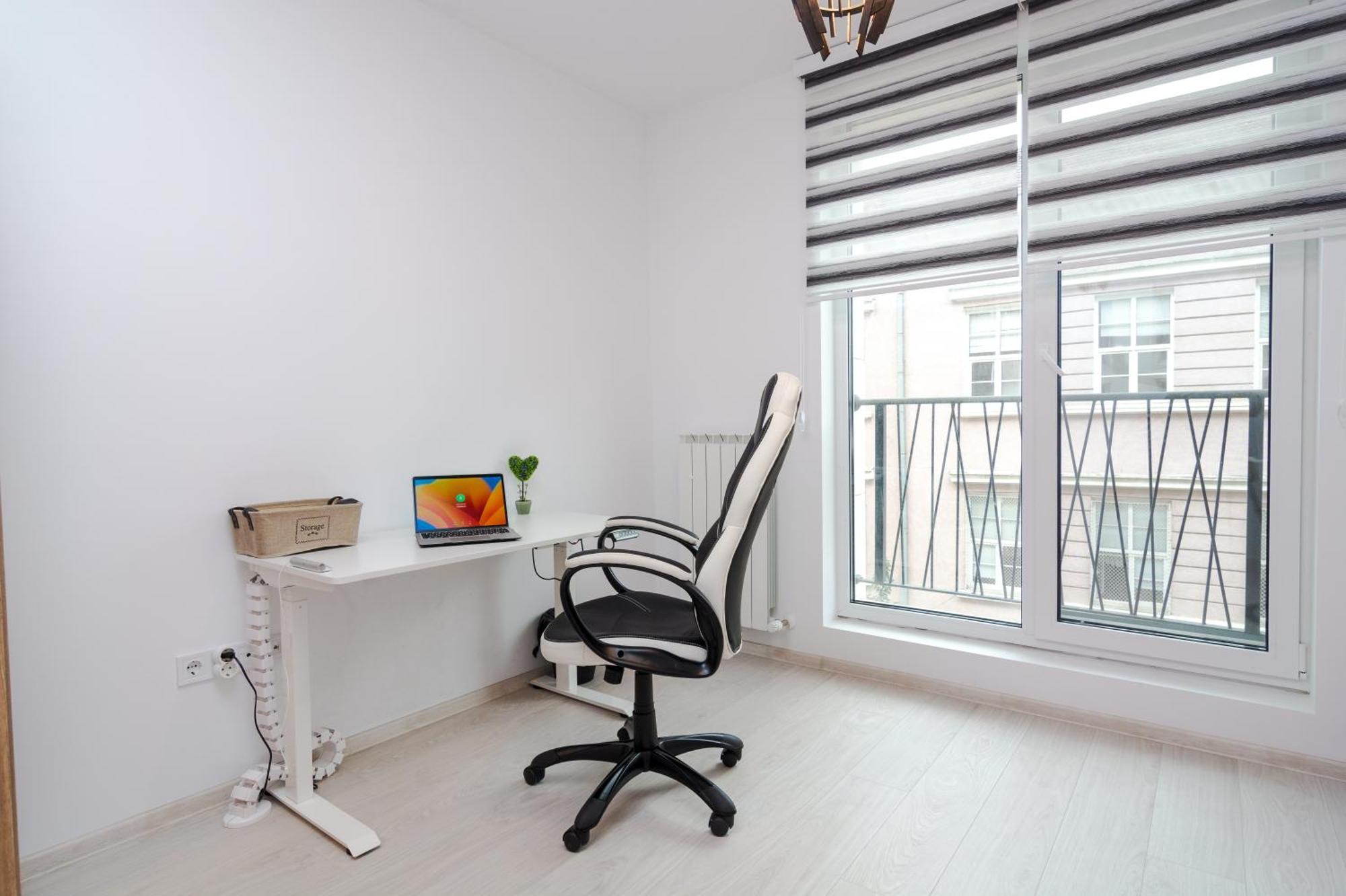Paris Luxury Top Centre 2Bdr Apt W Work Desk And Wifi Near Nevsky Cathedral ソフィア エクステリア 写真